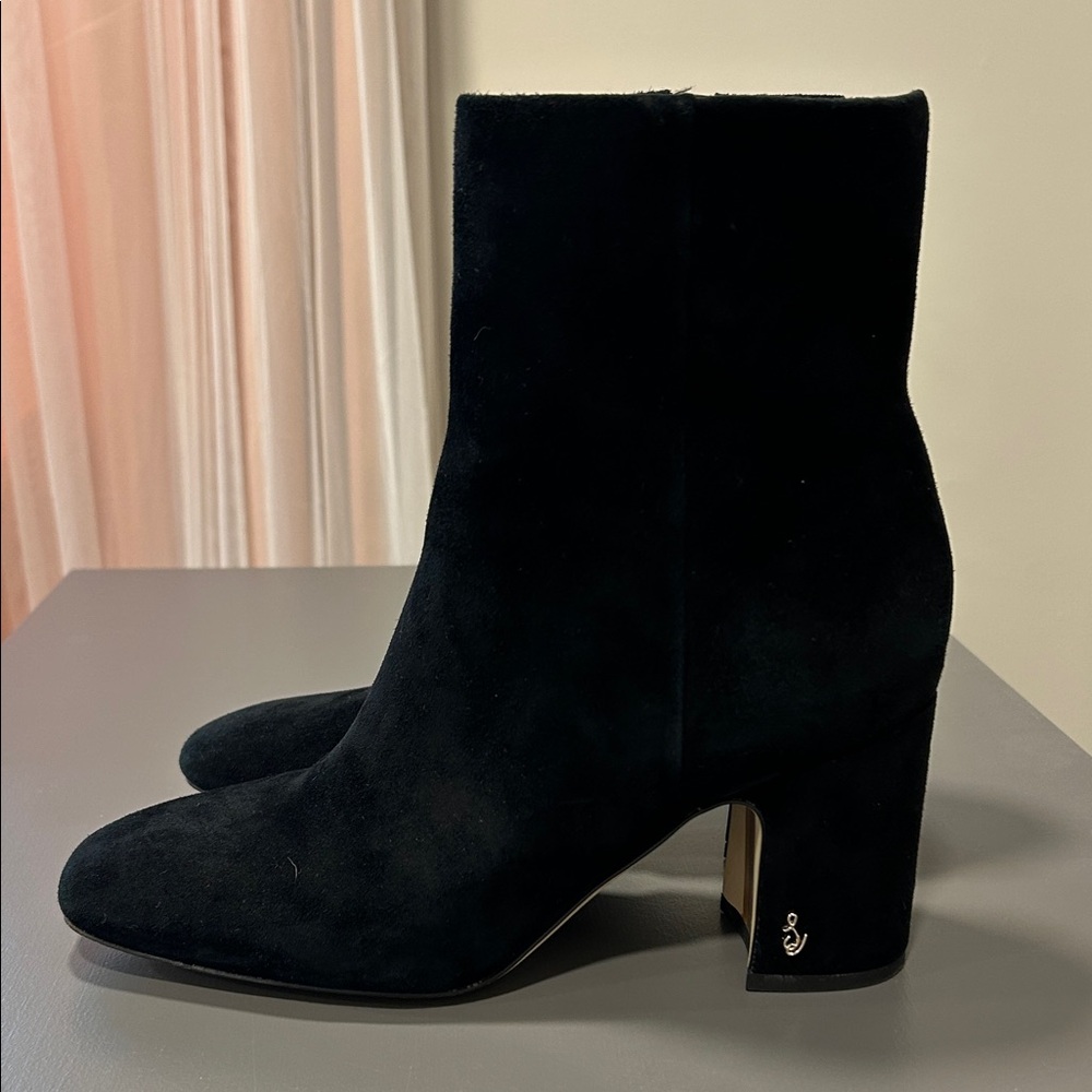 Sam Edelman Black Suede Women's Ankle Boots size 8